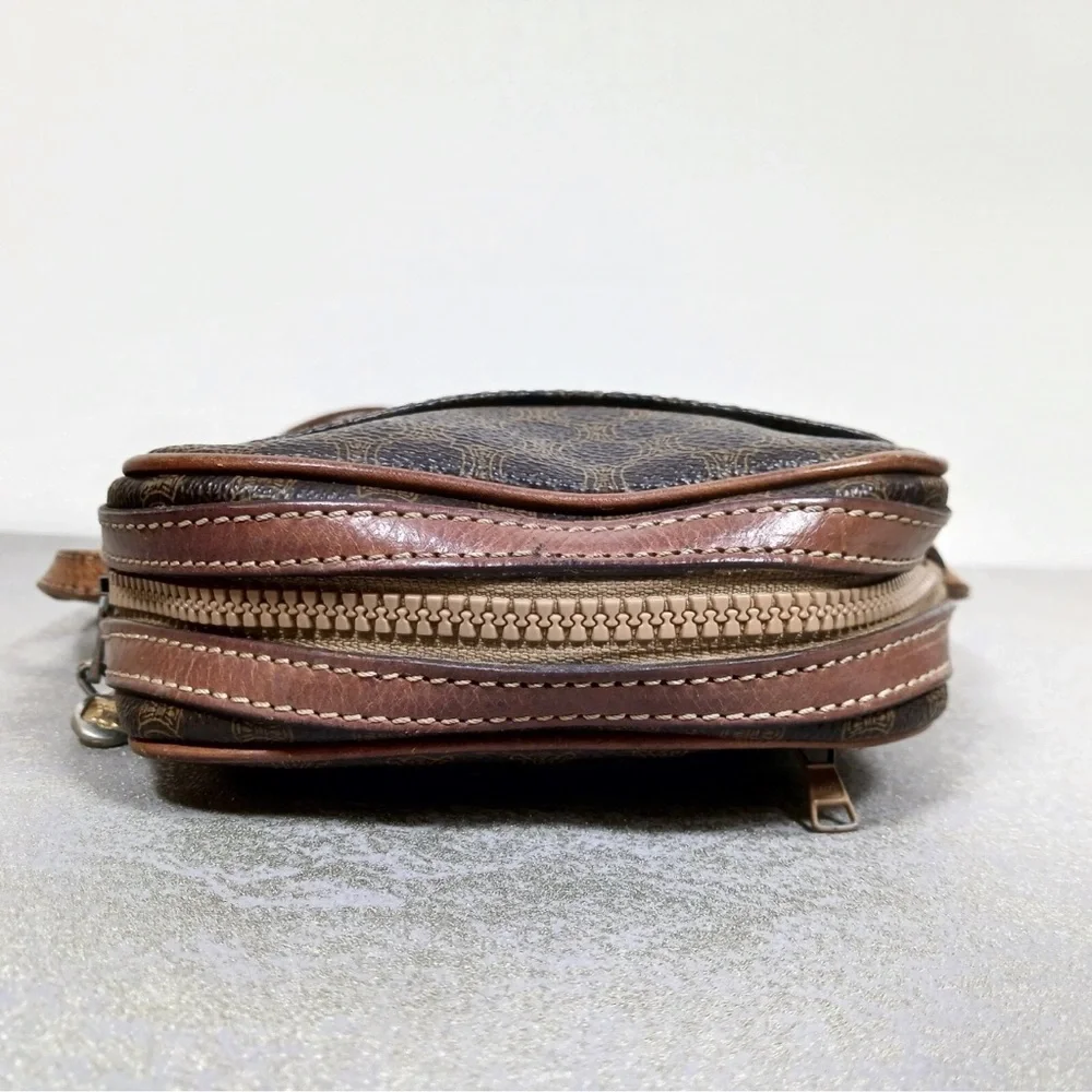 Céline Vintage Macadam Brown Coated Canvas Crossbody – Rare Paris Edition - Picture 10 of 15